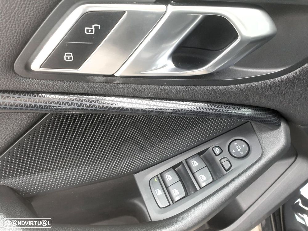 BMW 116 d Aut. Sport Line - 8