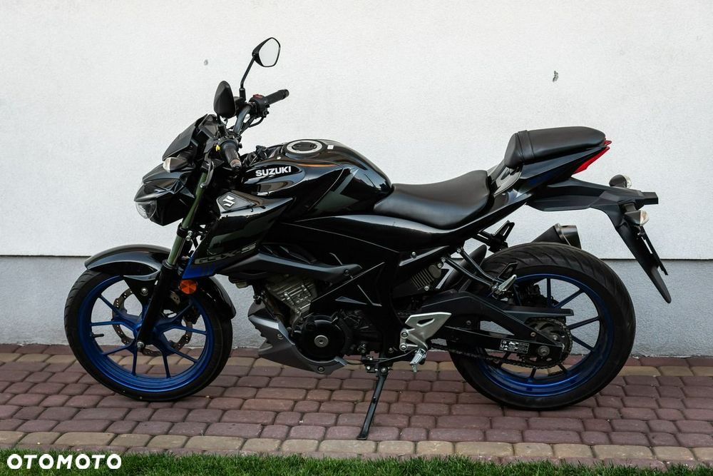 Suzuki GSX - 9