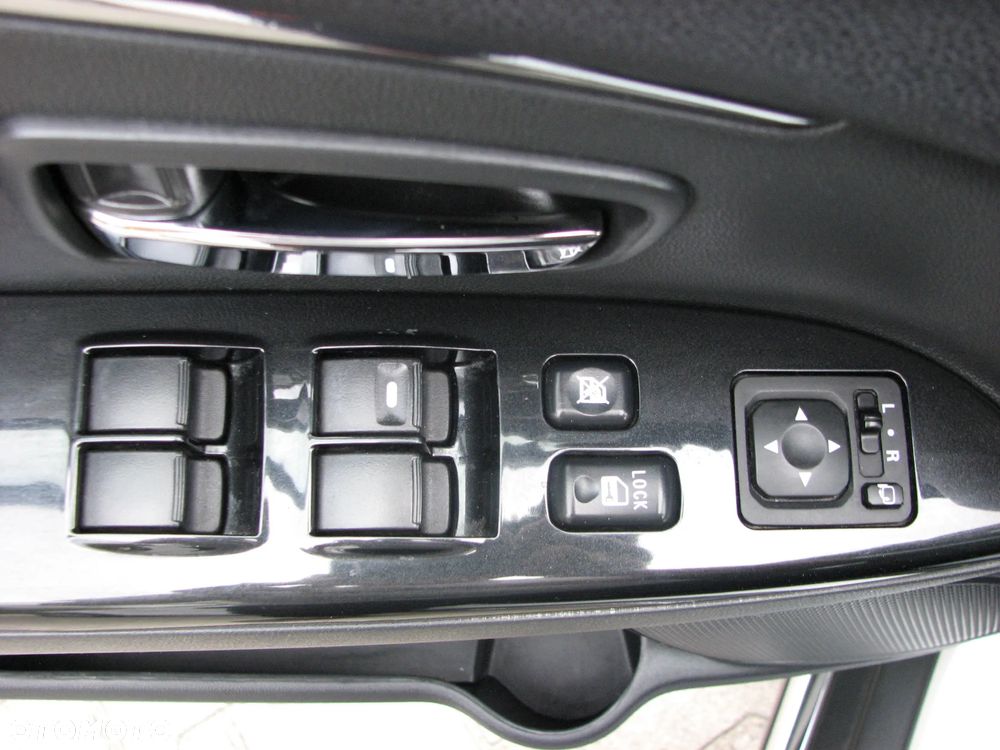 Peugeot 4008 - 28