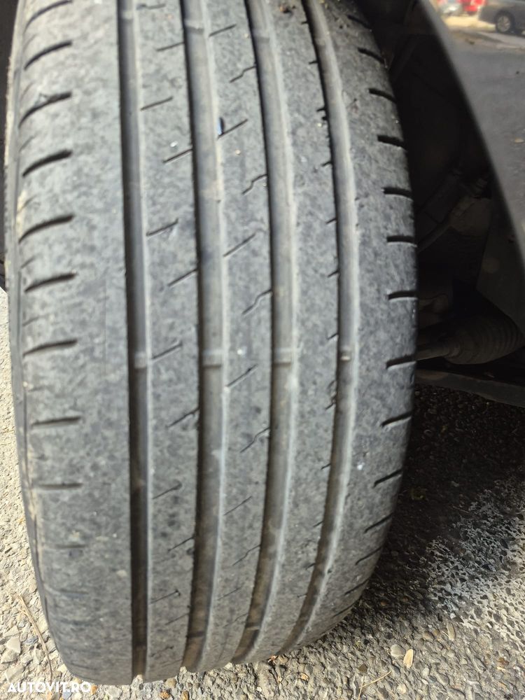 Volkswagen Golf - 7