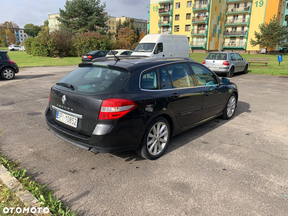 Renault Laguna 2.0 DCi FAP Initiale - 4