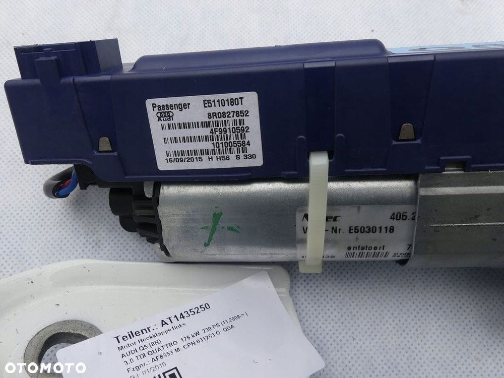 dw audi q5 8r lift siłowniki klapy 8r0827851 8r0827852 - 4