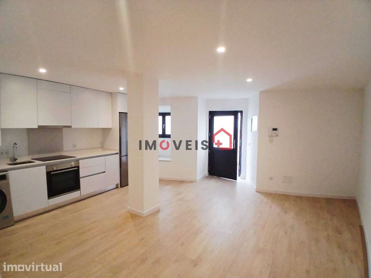 Apartamento T1 na Zona Histórica de Leiria - Grande imagem: 4/8