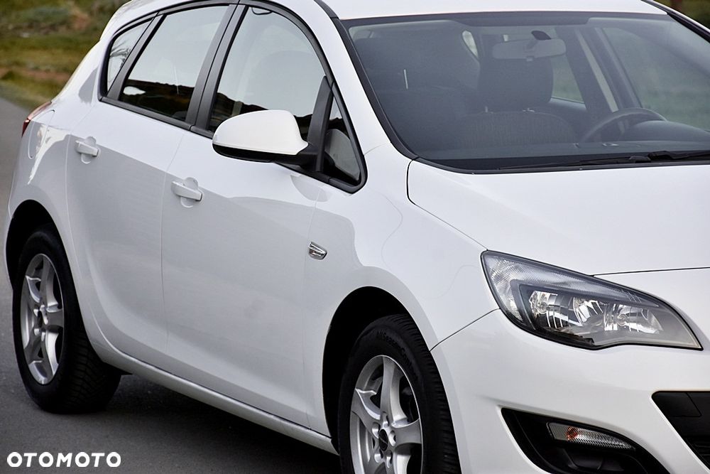 Opel Astra 1.6 Active - 9