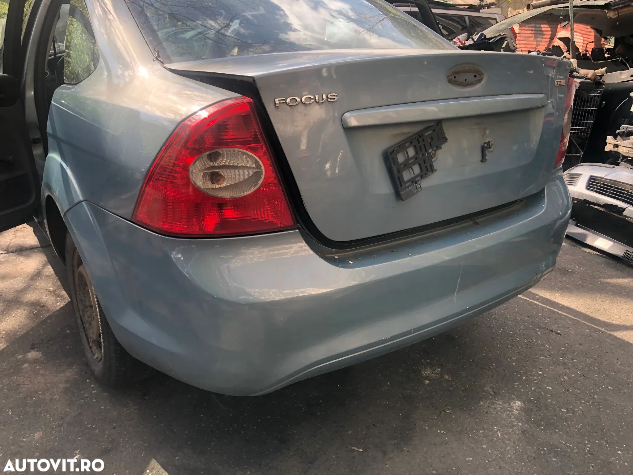 Bara spate Ford Focus sedan limuzina 2008 bleo - 5