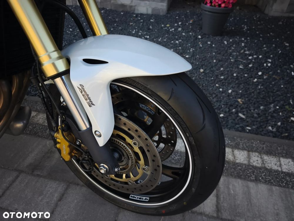 Honda Hornet - 8