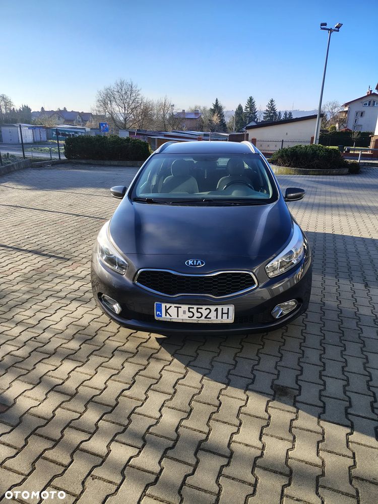 Kia Ceed 1.6 GDI Business Line - 1