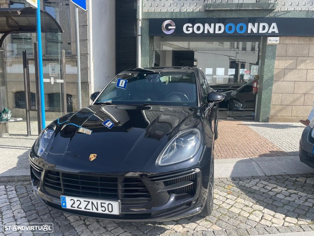 Porsche Macan Turbo - 2