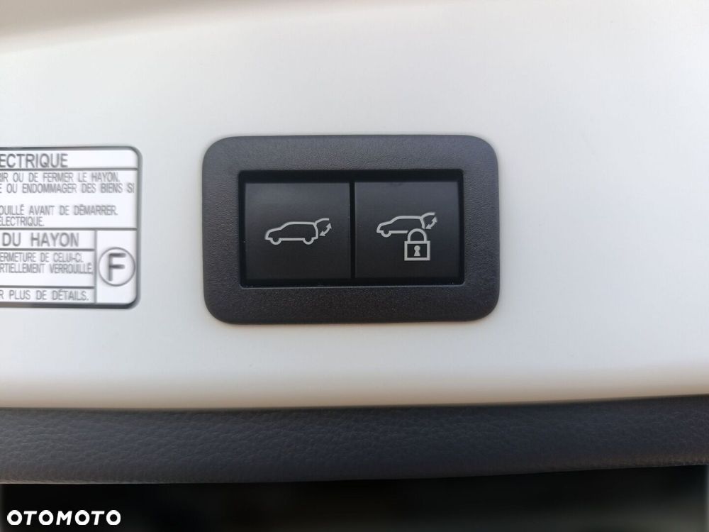 Toyota Corolla Cross - 39