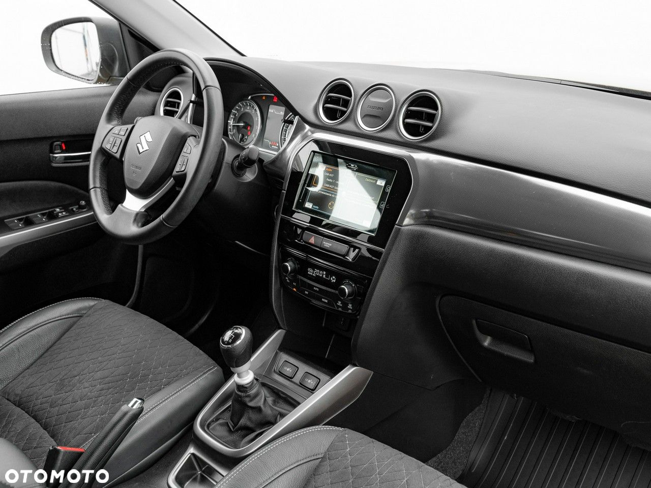 Suzuki Vitara - 38