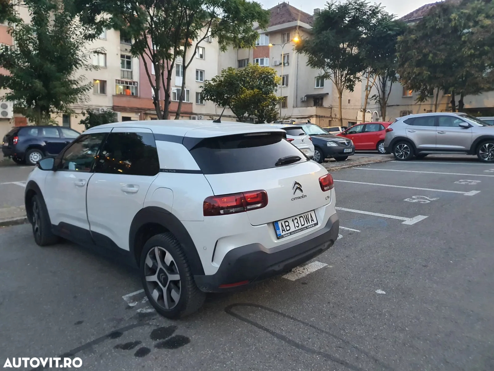 Citroën C4 Cactus Pure Tech 110 Stop&Start EAT6 Selection - 5