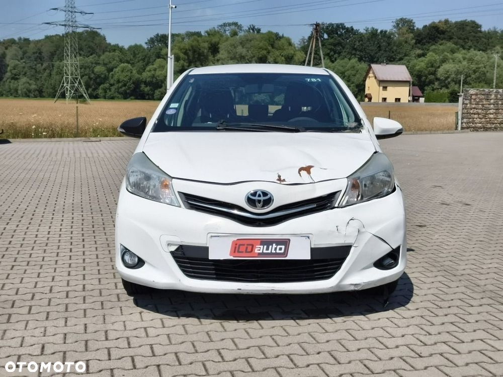 Toyota Yaris - 2