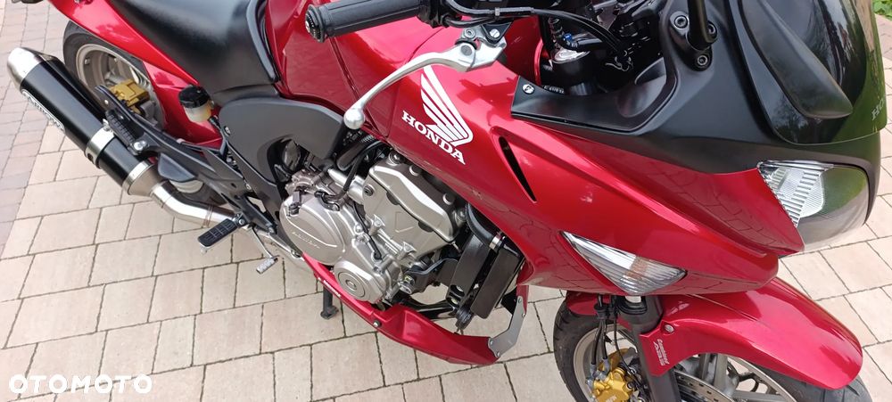 Honda CBF - 17