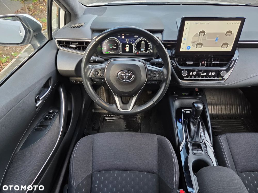 Toyota Corolla - 16