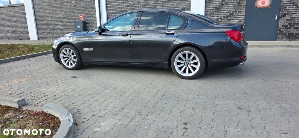 BMW Seria 7 730d - 1
