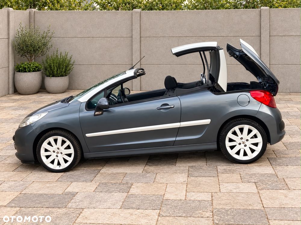 Peugeot 207 CC - 29