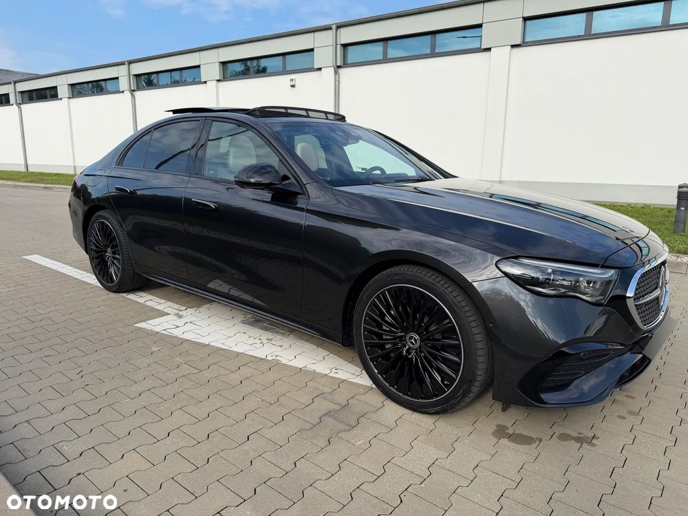 Mercedes-Benz Klasa E 220 d mHEV 4-Matic AMG 9G-Tronic - 9