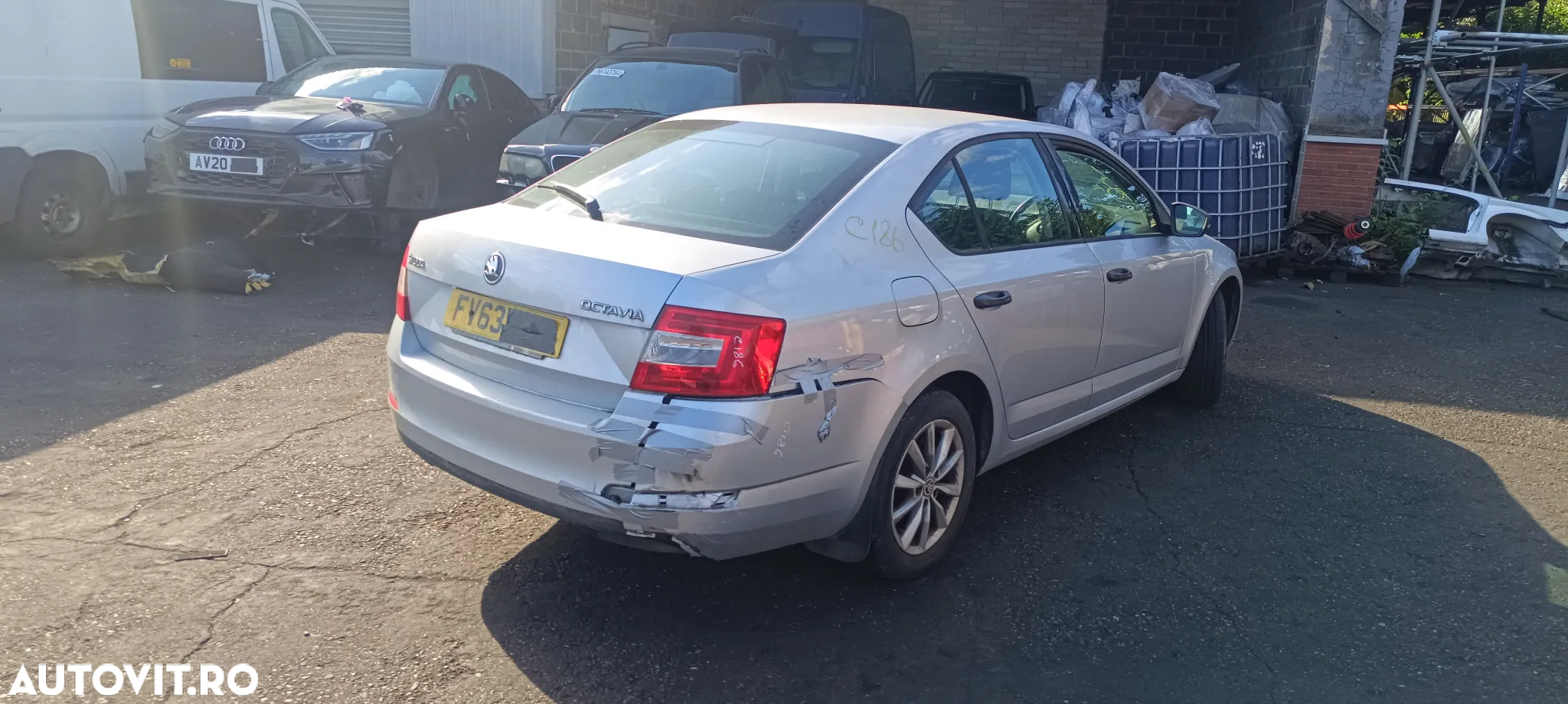 Dezmembrari / Dezmembrez Skoda Octavia 3 1.6 CLHA cutie 5v MMW culoare LA7W - 6