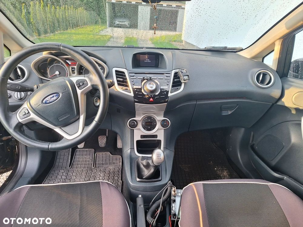 Ford Fiesta 1.25 Titanium - 8