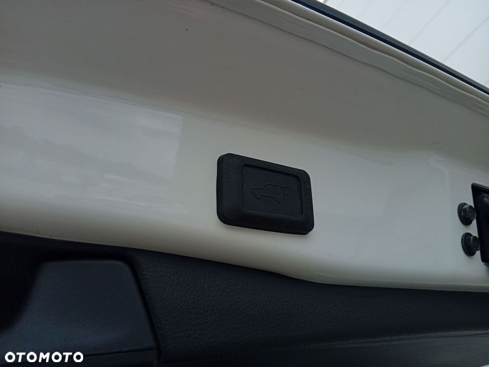 Toyota RAV4 - 19