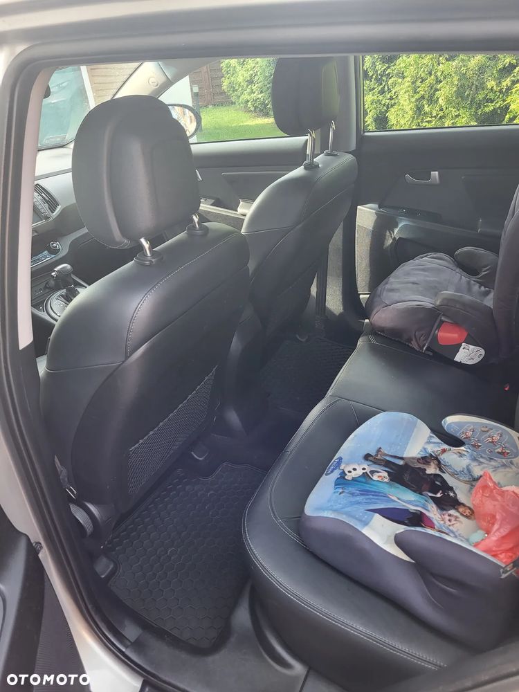 Kia Sportage - 8