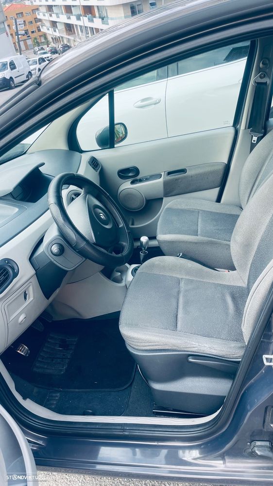 Renault Modus 1.2 Confort - 6