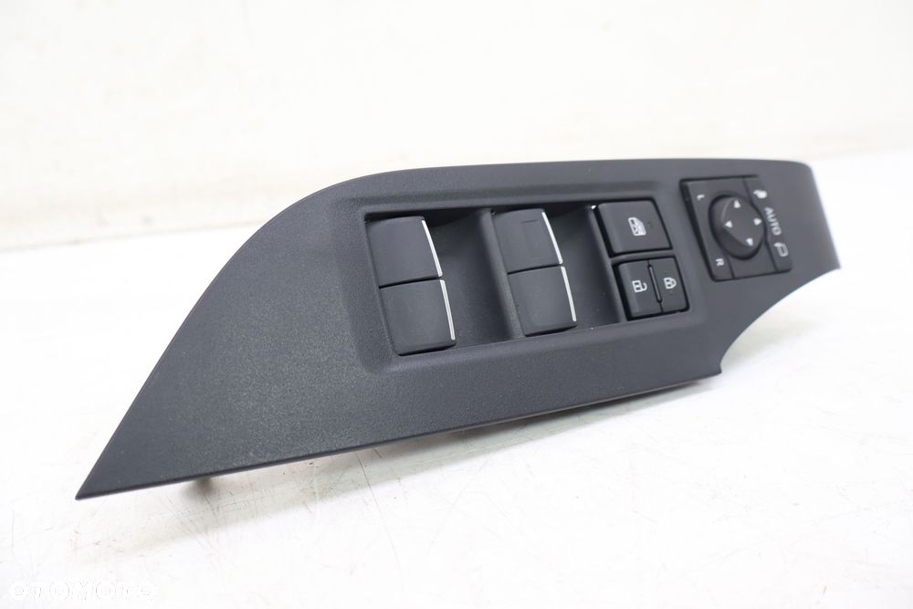 TOYOTA RAV4 V PRZEŁĄCZNIK PANEL SZYB LEWY PRZÓD 84040-42030 - 2