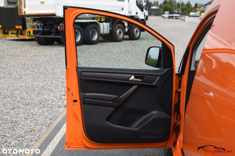 Volkswagen Caddy - 10