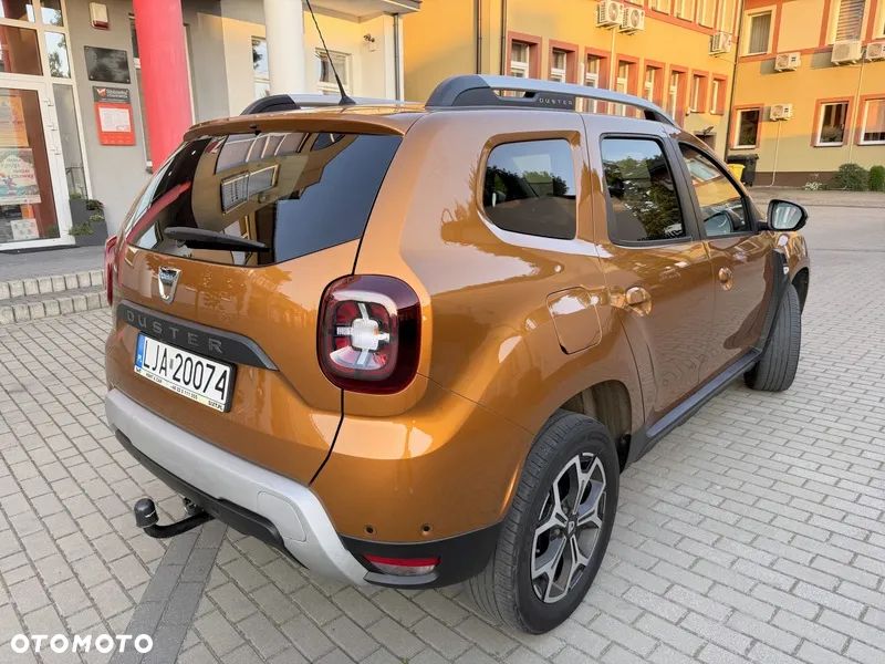 Dacia Duster 1.6 SCe Laureate S&S - 4