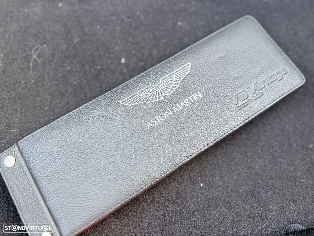 Aston Martin Vantage Coupe V8 Sportshift - 12