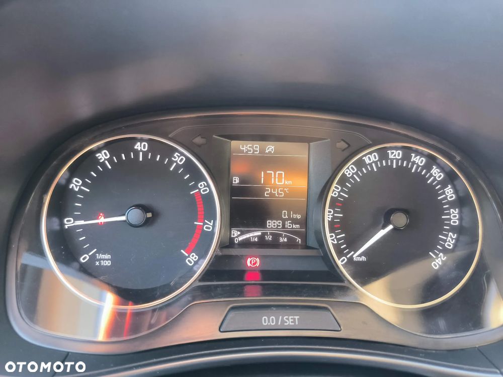 Skoda Fabia 1.0 TSI Clever - 11