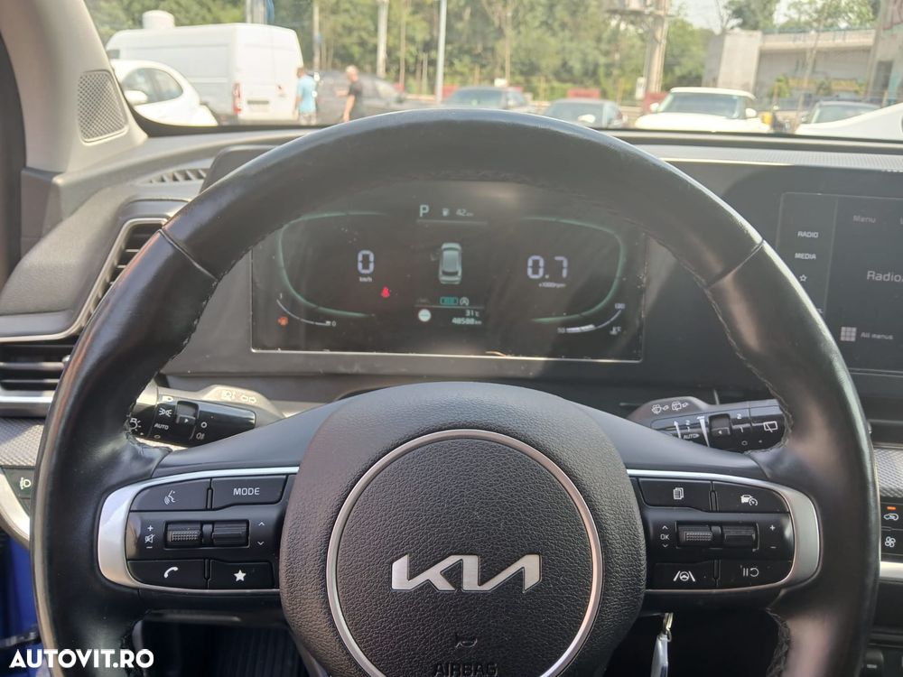 Kia Sportage 1.6 T-GDI HEV 6AT 4x2 Style - 12