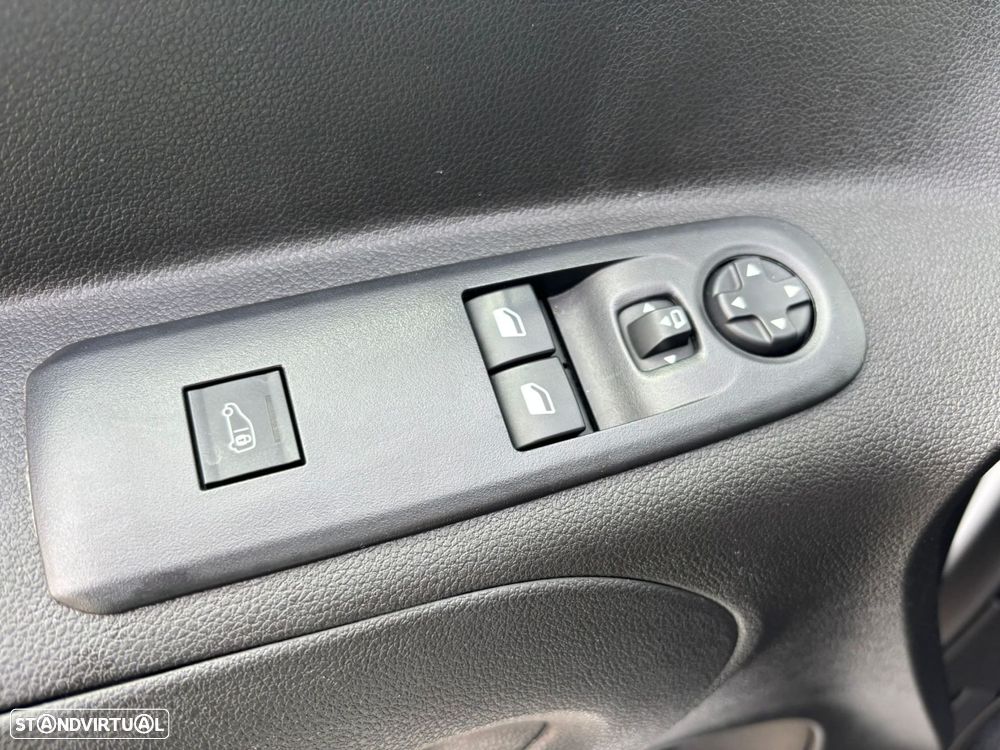 Opel Combo 1.5 102cv 3 LUG - IVA - FIBRADA & ISOTÉRMICA - 18