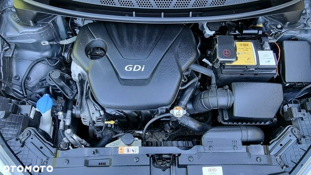 Kia Ceed - 10