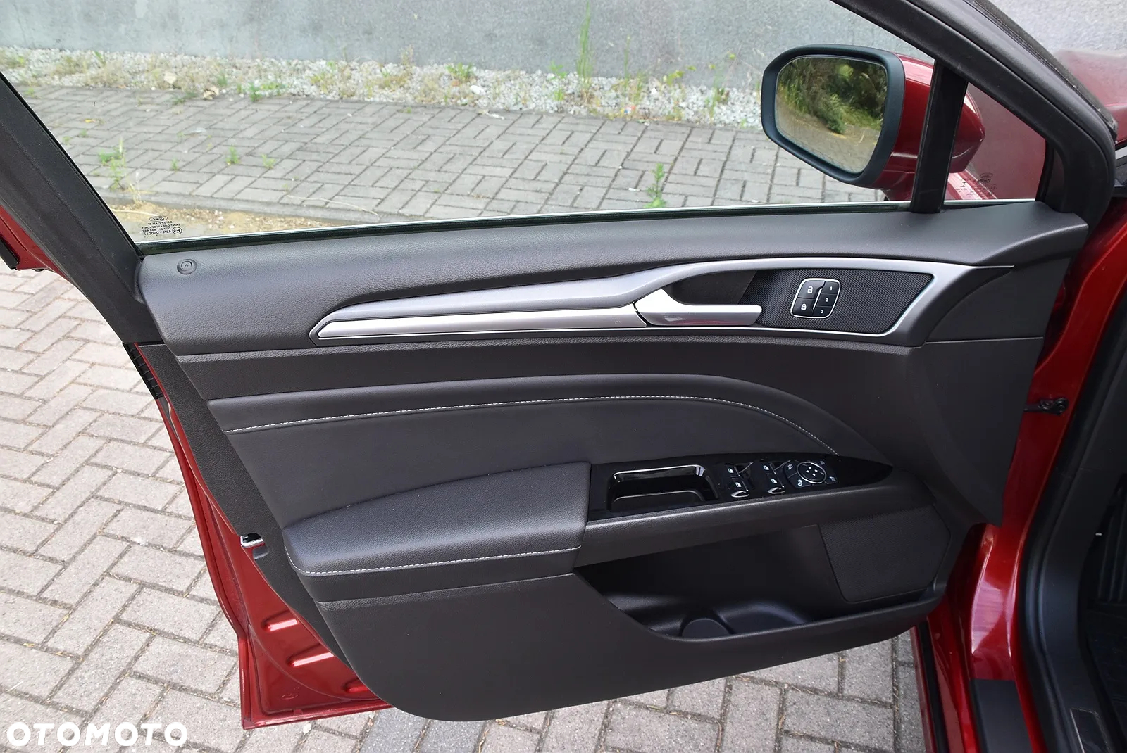 Ford Mondeo - 27