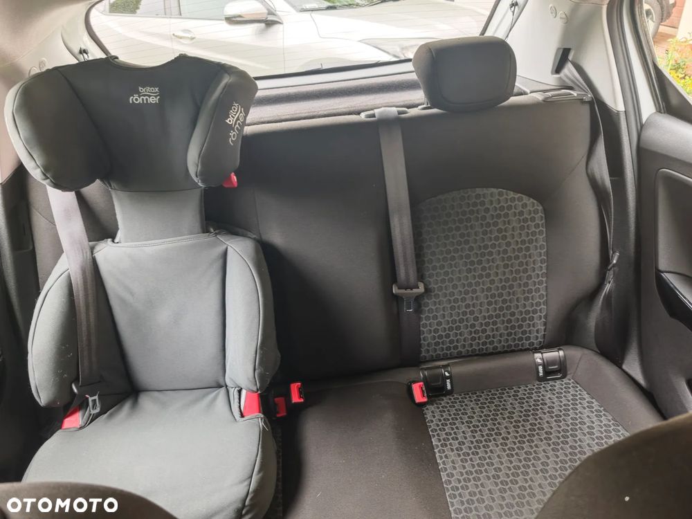 Opel Corsa 1.4 Enjoy - 11