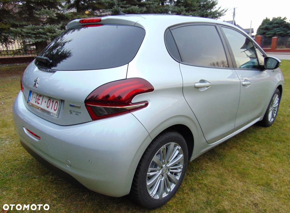 Peugeot 208 PureTech 82 Start & Stop Style - 14