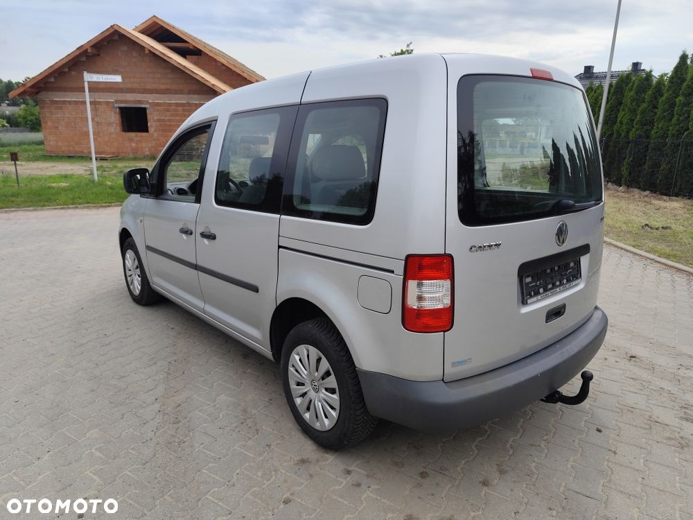 Volkswagen Caddy - 4
