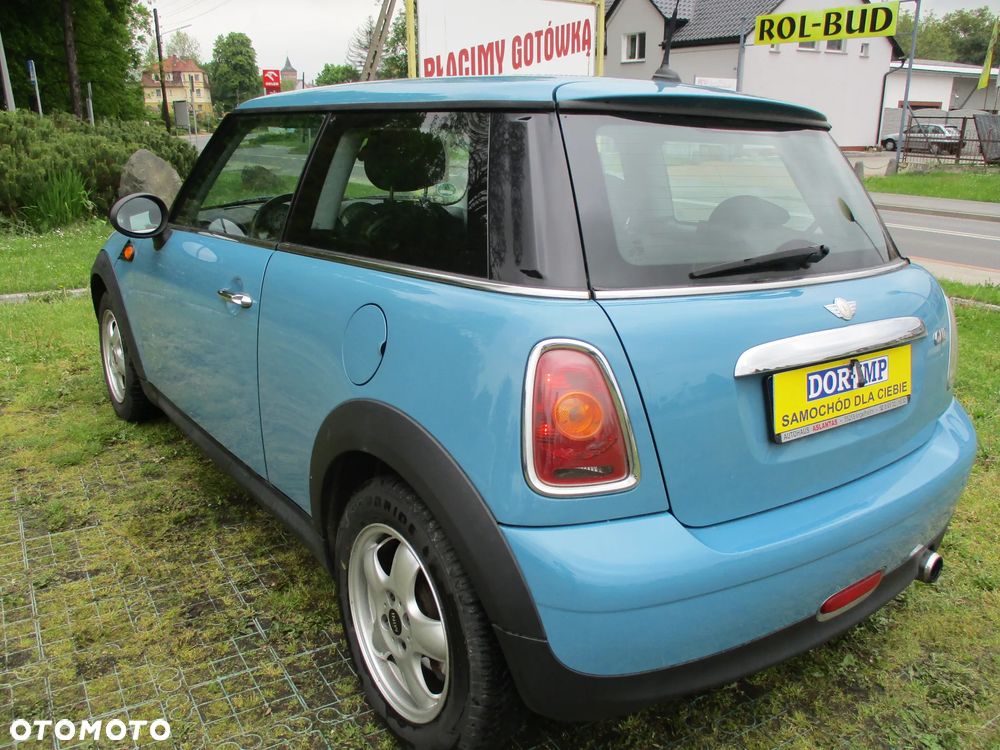 MINI ONE - 8