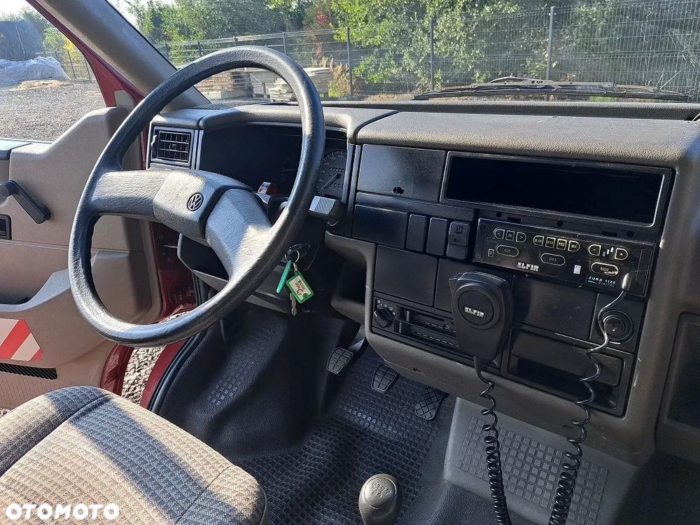 Volkswagen Transporter - 9