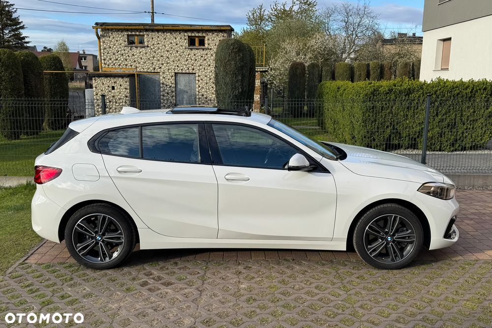 BMW Seria 1 120i M Sport - 4