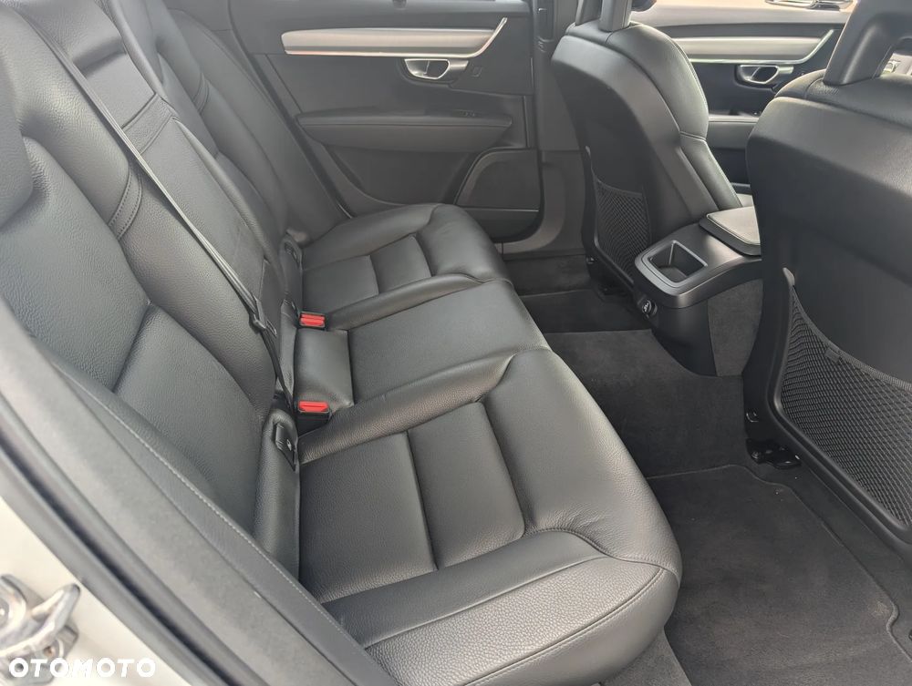 Volvo S90 - 6
