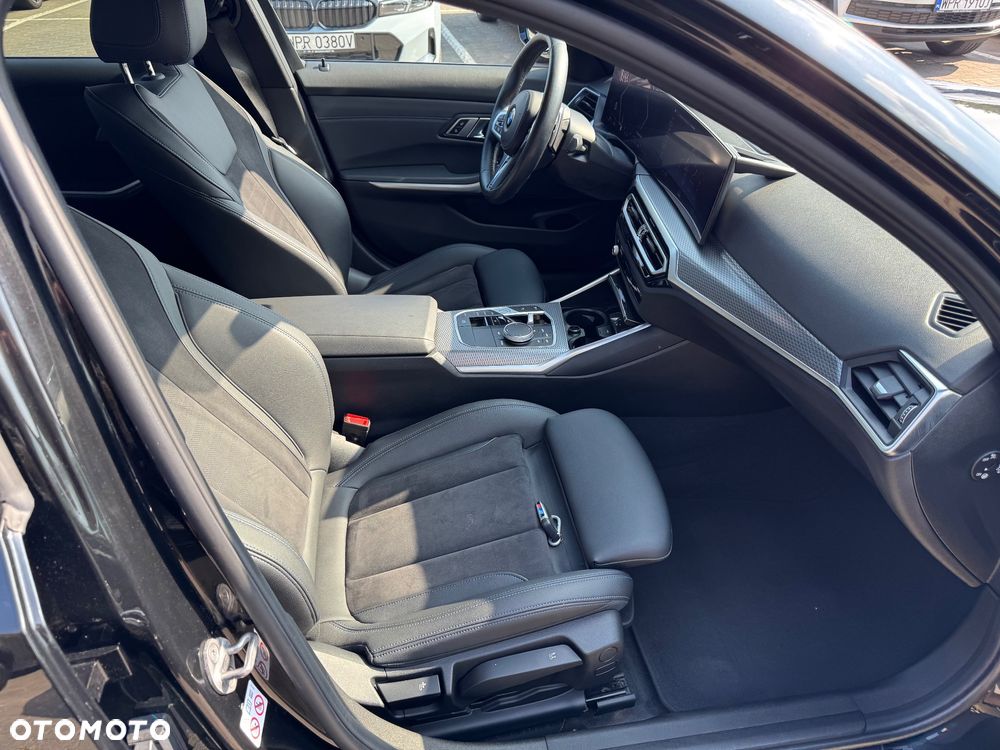 BMW Seria 3 320d xDrive M Sport sport - 18
