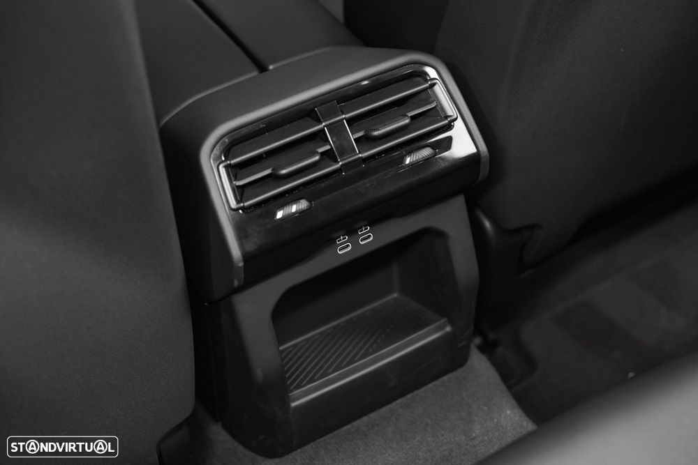 BMW 530 e xDrive Pack Desportivo M Pro - 44