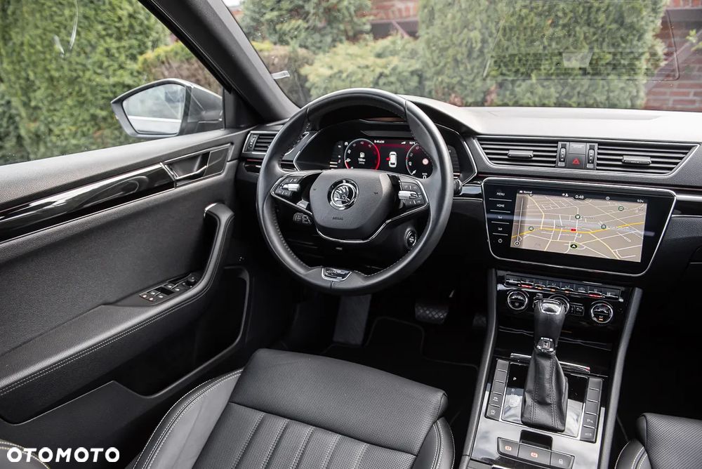 Skoda Superb 2.0 TDI L&K DSG7 - 35