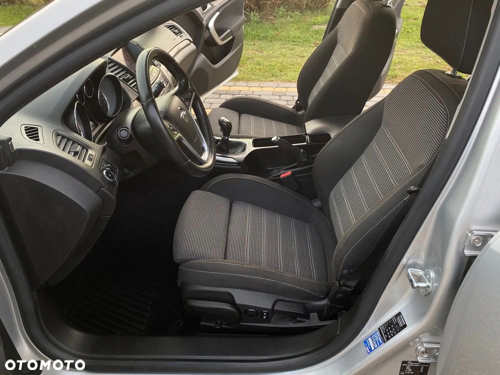 Opel Insignia 2.0 CDTI Active - 24