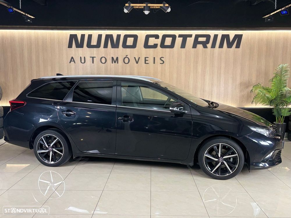 Toyota Auris Touring Sports 1.4 D-4D Active - 1