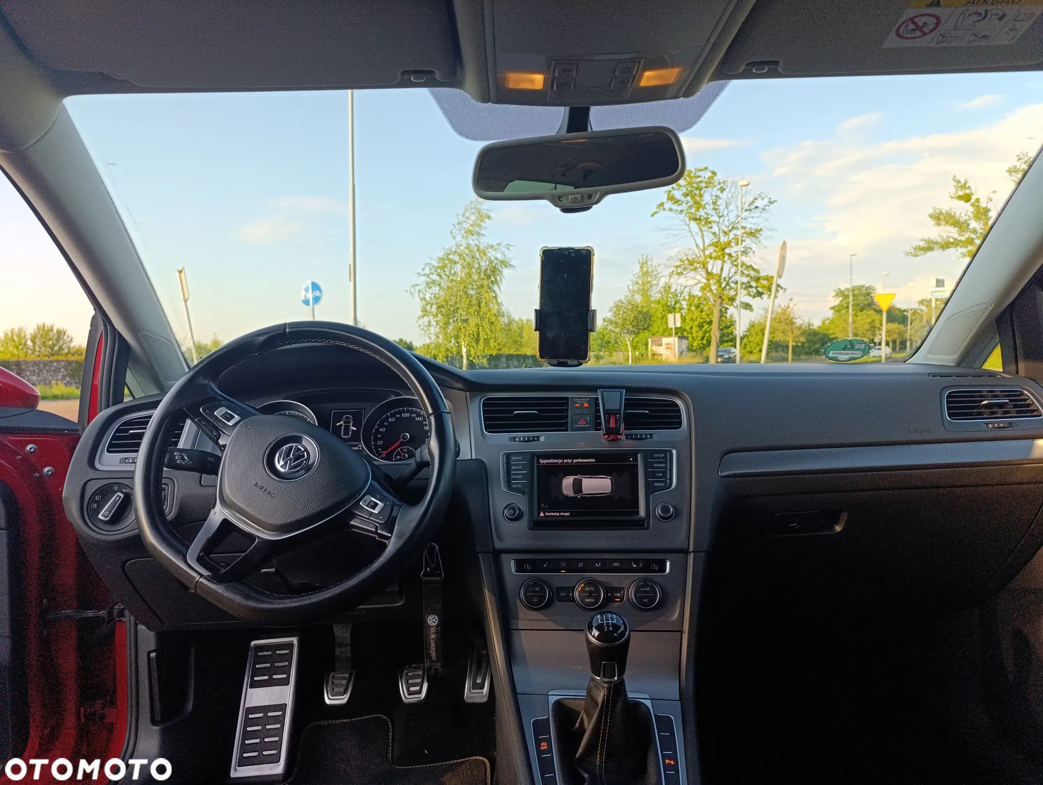 Volkswagen Golf VII 1.6 TDI BMT Comfortline - 11