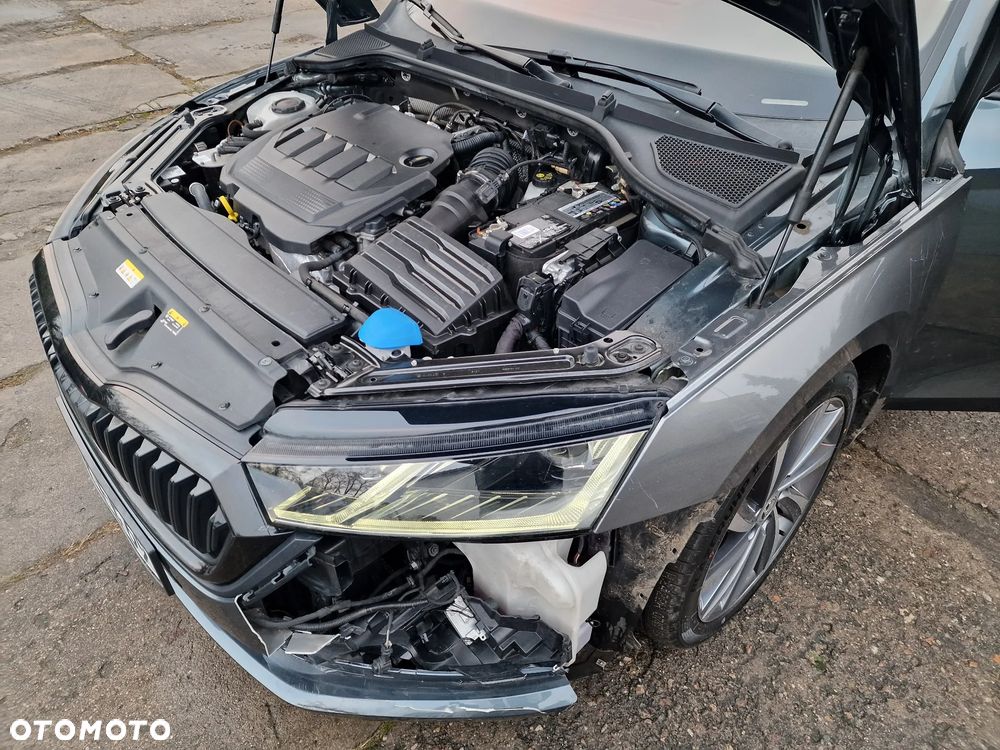 Skoda Octavia 2.0 TDI Sportline - 14