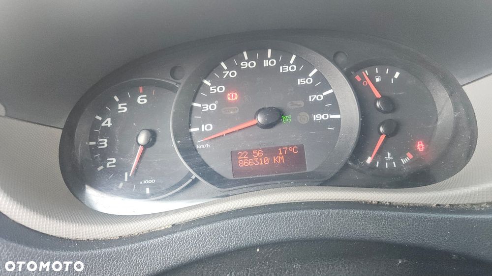 Renault Master - 24